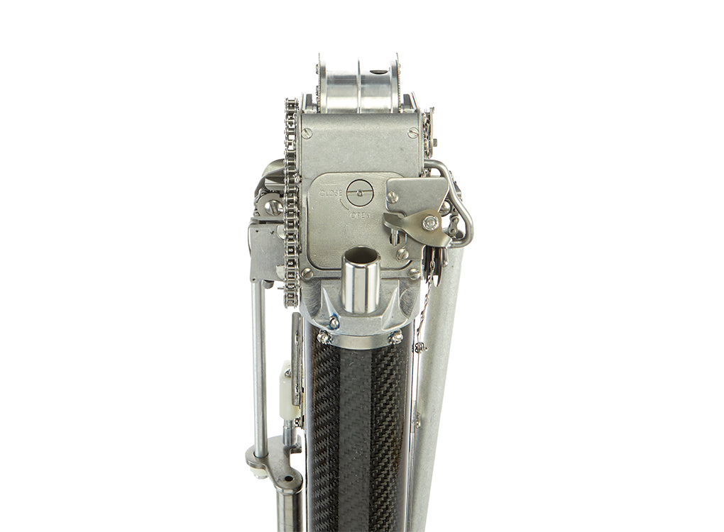 Close-up of TapeTech 07TT-C EasyClean Carbon Fiber Automatic Taper head with with carbon fiber body, and EasyClean cover plate
